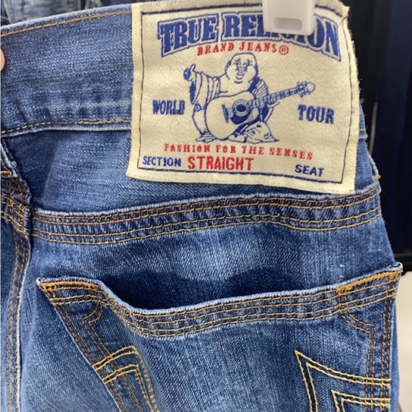 True Religion world tour straight fit jeans in good condition - Picture 2 of 3